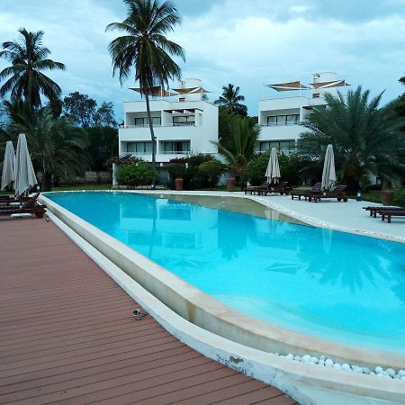 Villa Kalista Luxury Villas Diani Beach Dış mekan fotoğraf